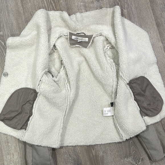 COPY - - Kenneth Cole Faux Fur Jacket size S - Picture 3 of 4